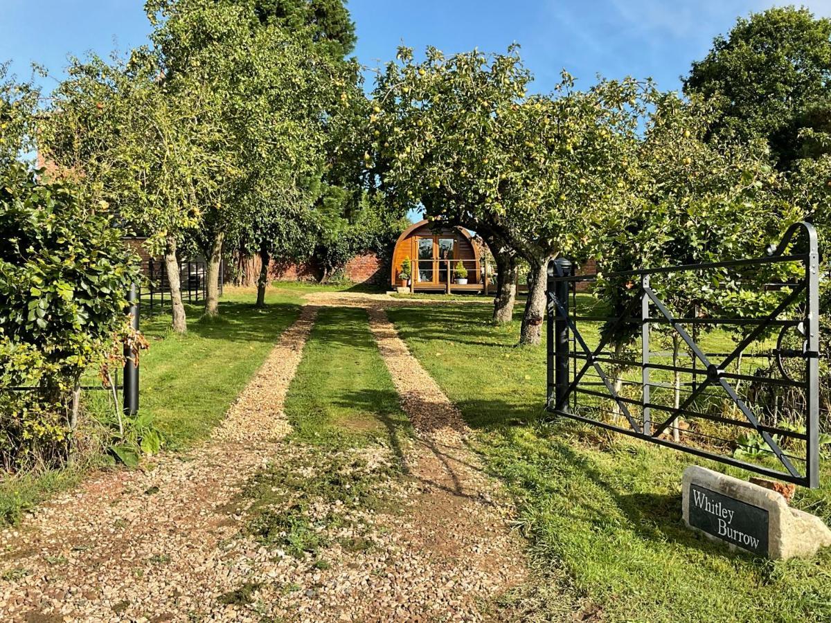 Secluded Cosy Luxury Pod With Wood Fired Hot Tub 호텔 슈루즈버리 외부 사진