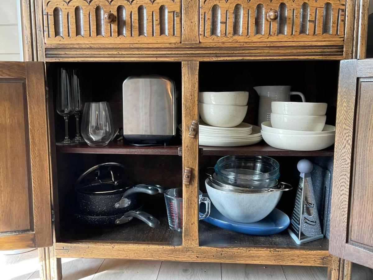 Secluded Cosy Luxury Pod With Wood Fired Hot Tub 호텔 슈루즈버리 외부 사진